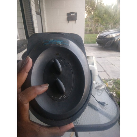 Holmes HAP412BN-U Ionizer Air Purifier - Picture 2 of 5